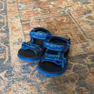 Teva hurricane XLT 2